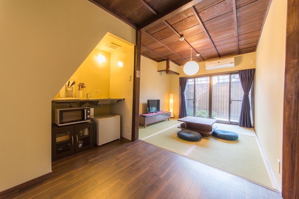 Entrance Life Enmachi By Japaning Villa Kyoto Dış mekan fotoğraf